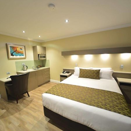 Bentley Motel Perth Esterno foto