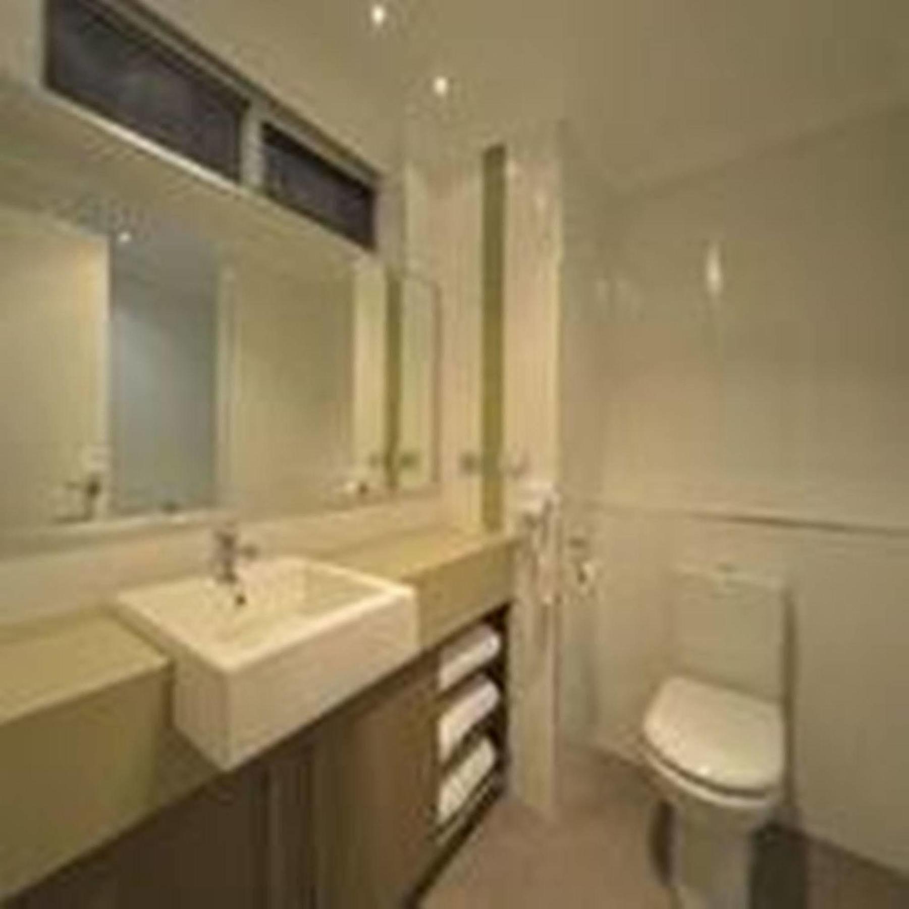 Bentley Motel Perth Esterno foto